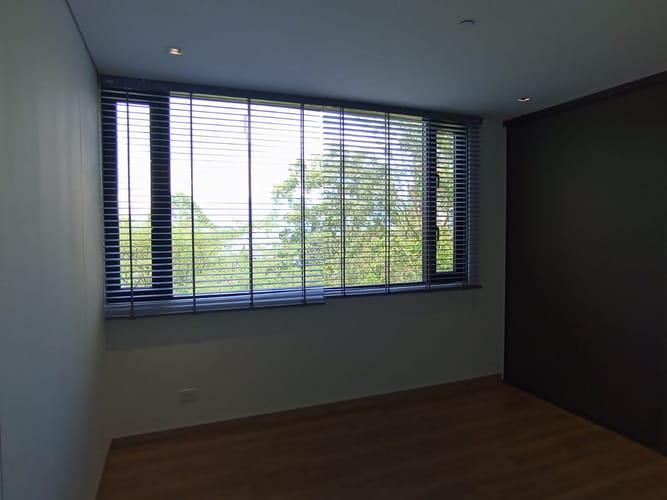 Apartamento de 2 alcobas en arriendo en El Poblado, Medellín, 112 m² · foto 11 de 18