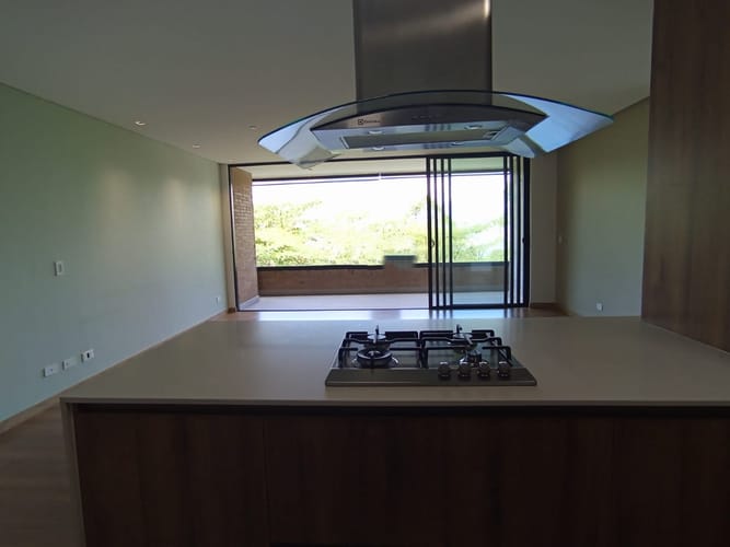 Apartamento de 2 alcobas en arriendo en El Poblado, Medellín, 112 m² · foto 18 de 18