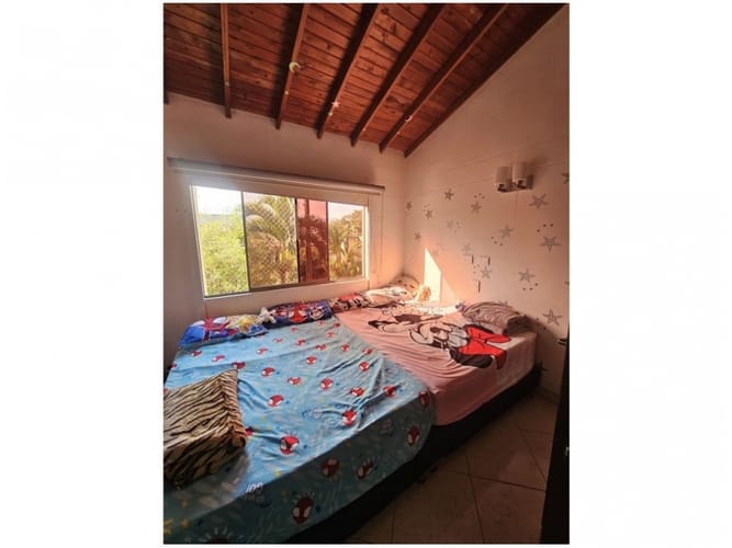 Casa de 3 alcobas en venta en Loma De Las Brujas, Envigado, 148 m² · foto 11 de 15