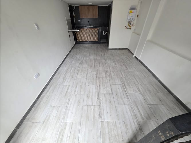 Apartamento de 1 alcoba en arriendo en Caicedo, Medellín, 37 m² · foto 3 de 12