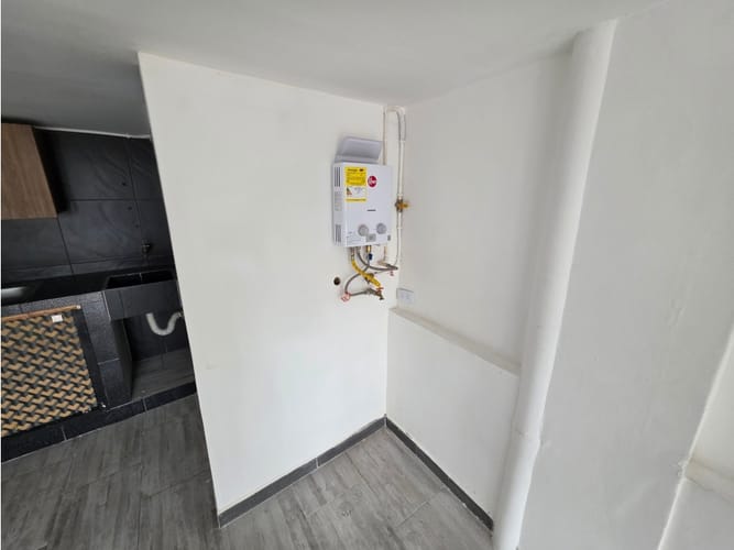 Apartamento de 1 alcoba en arriendo en Caicedo, Medellín, 37 m² · foto 12 de 12