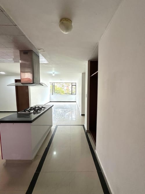 Apartamento de 4 alcobas en arriendo en Nicolas De Federman, Bogotá, 116 m² · foto 2 de 24