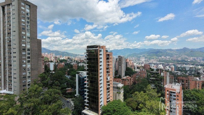 Oficina en arriendo en Los Naranjos, Medellín, 130 m² · foto 17 de 23