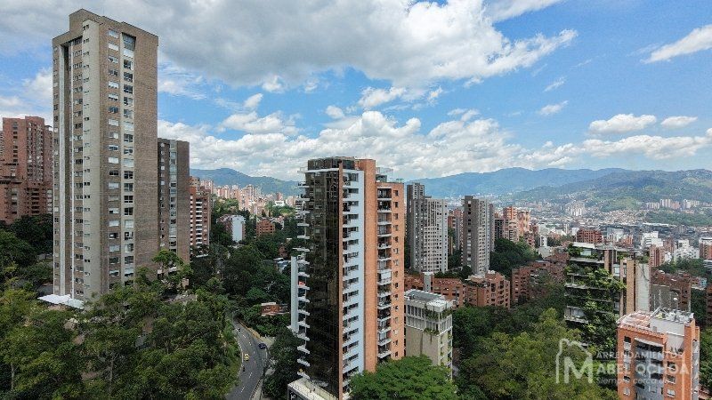 Oficina en arriendo en Los Naranjos, Medellín, 130 m² · foto 19 de 23