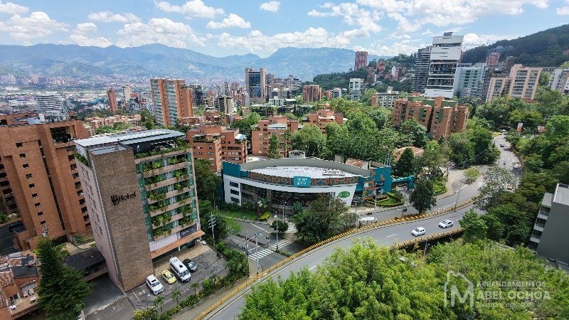 Oficina en arriendo en Los Naranjos, Medellín, 130 m² · foto 21 de 23