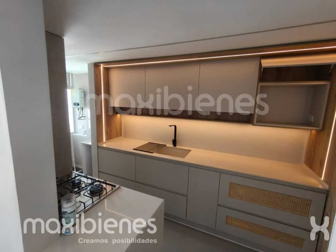 Apartamento de 3 alcobas en arriendo en Cabañas, Bello, 65 m² · foto 2 de 14