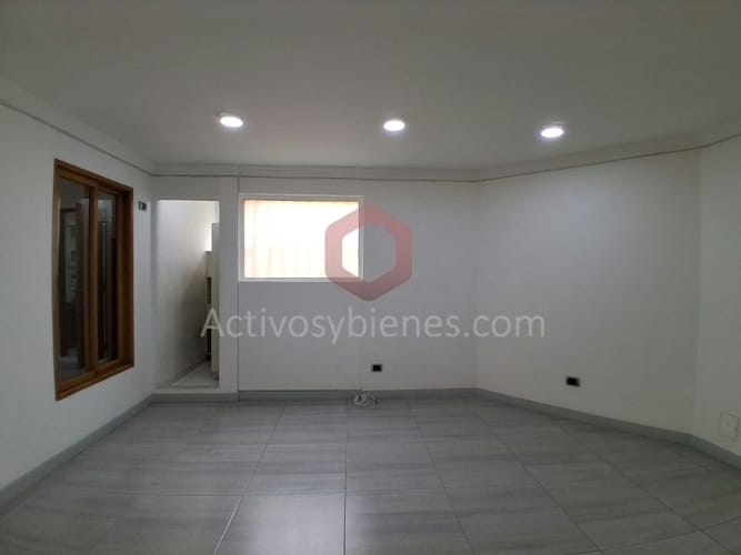 Apartamento de 3 alcobas en arriendo en Lorena, Medellín, 174 m² · foto 7 de 18