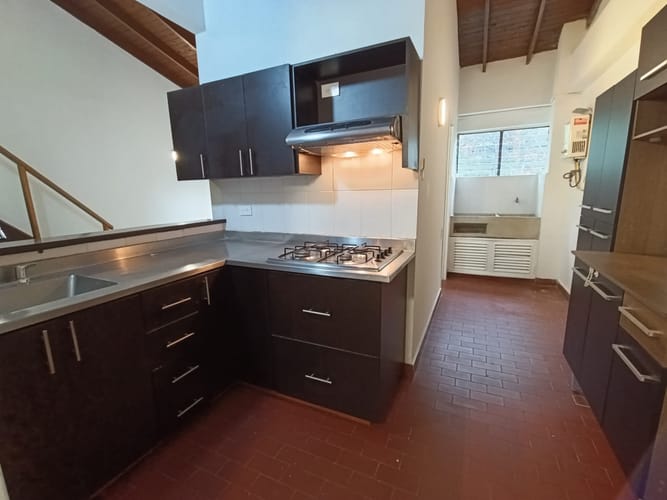Apartamento de 4 alcobas en arriendo en Calasanz, Medellín, 77 m² · foto 2 de 20