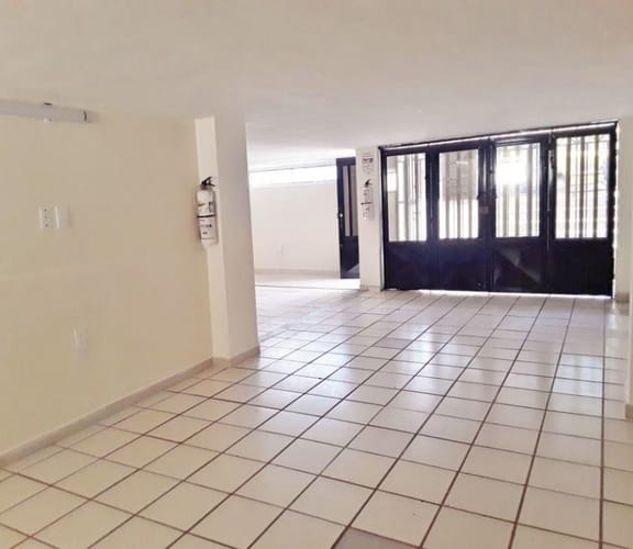 Local en venta en Sotomayor, Bucaramanga, 125 m² · foto 2 de 7