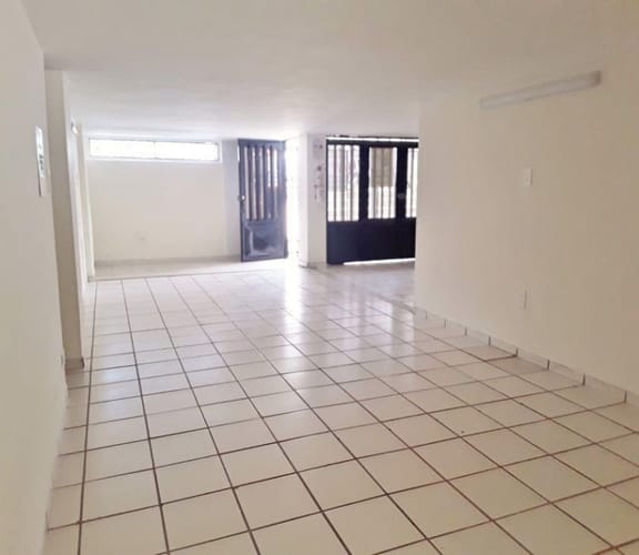 Local en venta en Sotomayor, Bucaramanga, 125 m² · foto 3 de 7