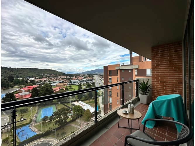 Apartamento de 3 alcobas en venta en Altos De La Colina, Bogotá, 108 m² · foto 4 de 20
