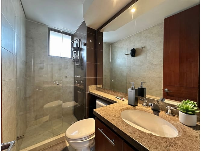 Apartamento de 3 alcobas en venta en Altos De La Colina, Bogotá, 108 m² · foto 8 de 20