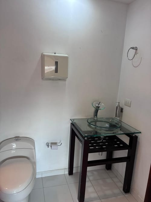 Apartaestudio en venta en El Batán, Bogotá, 52 m² · foto 2 de 16
