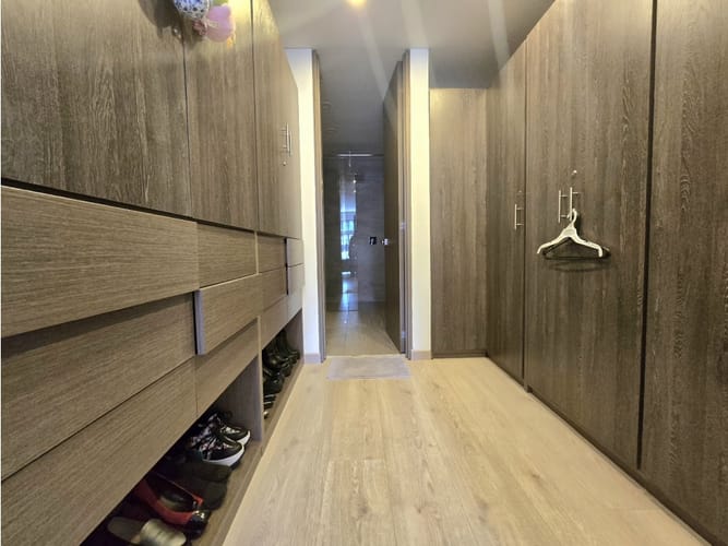 Apartamento de 3 alcobas en venta en Chicó Reservado, Bogotá, 116 m² · foto 21 de 24
