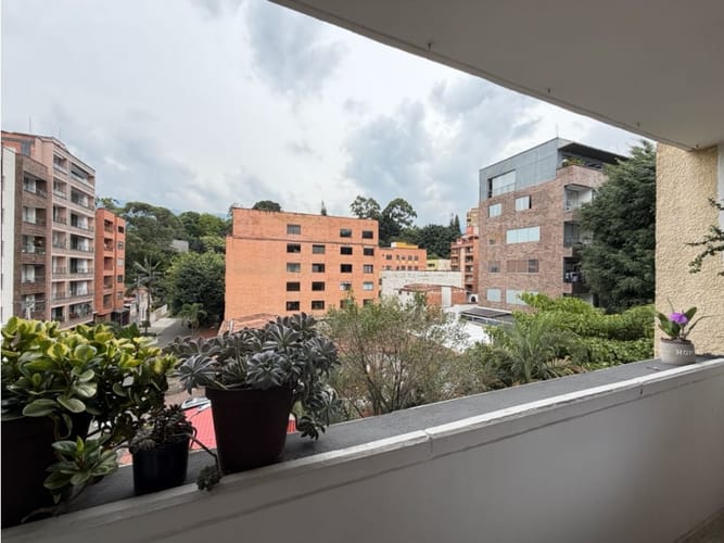 Apartamento de 3 alcobas en venta en El Portal, Envigado, 106 m² · foto 4 de 10