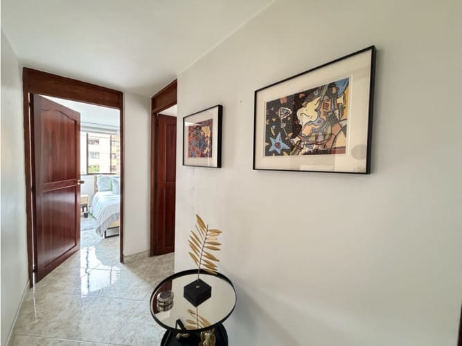 Apartamento de 3 alcobas en venta en El Portal, Envigado, 106 m² · foto 5 de 10