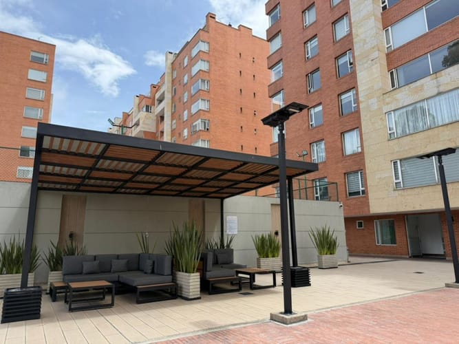 Apartamento de 1 alcoba en arriendo en Ciudad Salitre, Bogotá, 62 m² · foto 4 de 24
