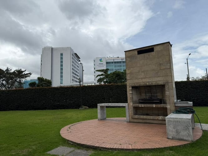 Apartamento de 1 alcoba en arriendo en Ciudad Salitre, Bogotá, 62 m² · foto 14 de 24
