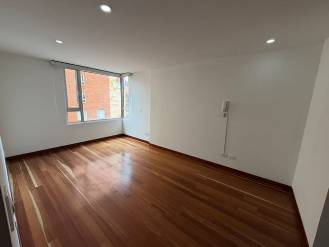 Apartamento de 1 alcoba en arriendo en Ciudad Salitre, Bogotá, 62 m² · foto 23 de 24