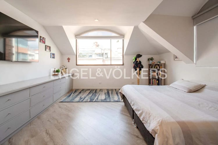 Apartamento de 4 alcobas en venta en San Patricio, Bogotá, 179 m² · foto 16 de 18