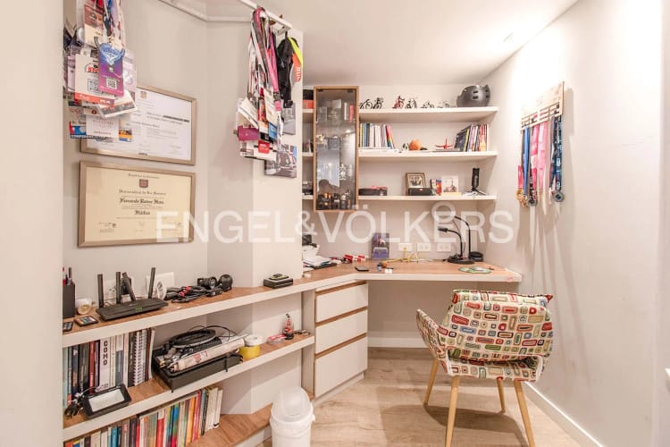Apartamento de 4 alcobas en venta en San Patricio, Bogotá, 179 m² · foto 8 de 18