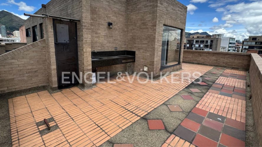 Apartamento de 3 alcobas en venta en San Patricio, Bogotá, 135 m² · foto 10 de 11