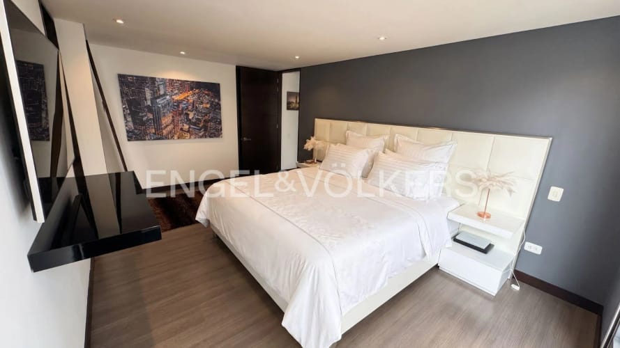 Apartamento de 3 alcobas en venta en San Patricio, Bogotá, 135 m² · foto 5 de 11