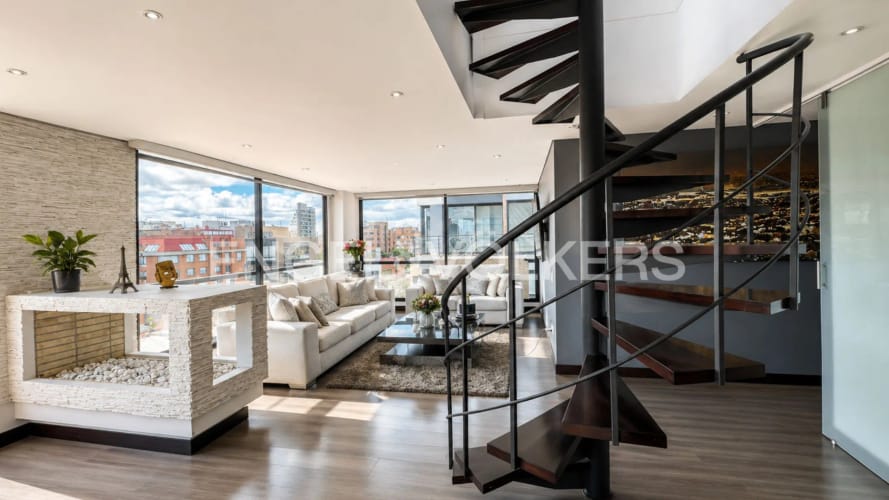 Apartamento de 3 alcobas en venta en San Patricio, Bogotá, 135 m² · foto 3 de 11