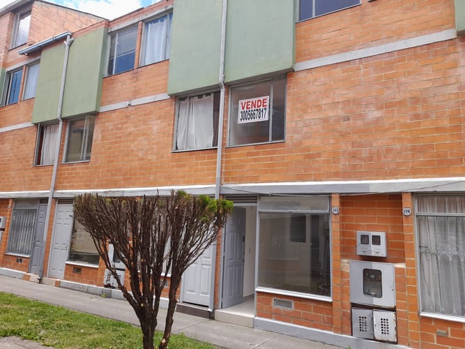Casa de 2 alcobas en venta en Pinar De Suba, Bogotá, 43 m² · foto 2 de 24