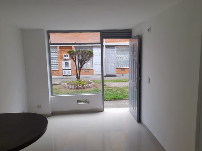 Casa de 2 alcobas en venta en Pinar De Suba, Bogotá, 43 m² · foto 3 de 24