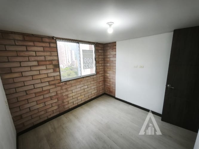 Apartamento de 3 alcobas en arriendo en Las Lomitas, Sabaneta, 72 m² · foto 3 de 18