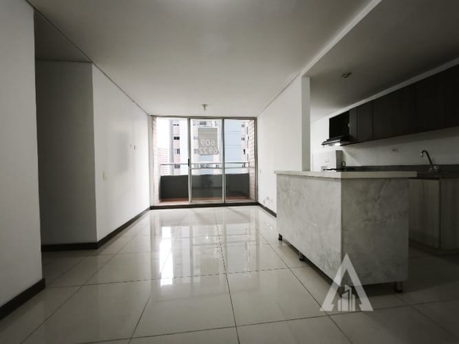 Apartamento de 3 alcobas en arriendo en Las Lomitas, Sabaneta, 72 m² · foto 8 de 18