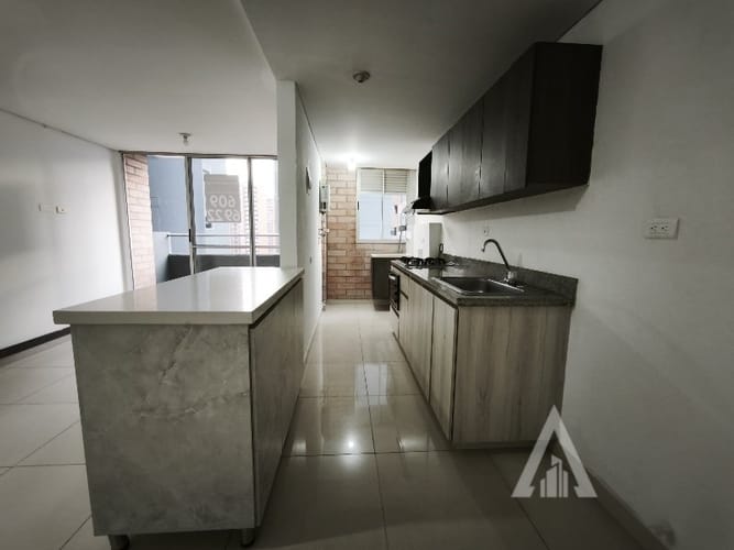 Apartamento de 3 alcobas en arriendo en Las Lomitas, Sabaneta, 72 m² · foto 11 de 18