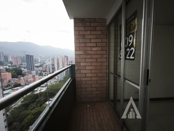 Apartamento de 3 alcobas en arriendo en Las Lomitas, Sabaneta, 72 m² · foto 12 de 18