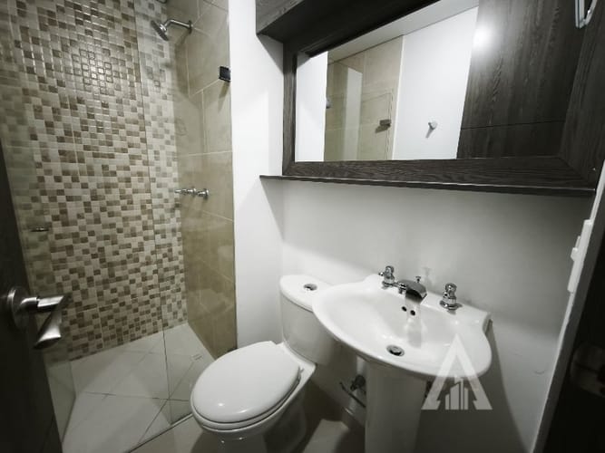 Apartamento de 3 alcobas en arriendo en Las Lomitas, Sabaneta, 72 m² · foto 13 de 18