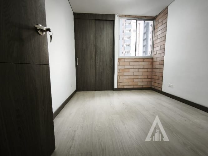 Apartamento de 3 alcobas en arriendo en Las Lomitas, Sabaneta, 72 m² · foto 15 de 18