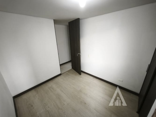 Apartamento de 3 alcobas en arriendo en Las Lomitas, Sabaneta, 72 m² · foto 16 de 18
