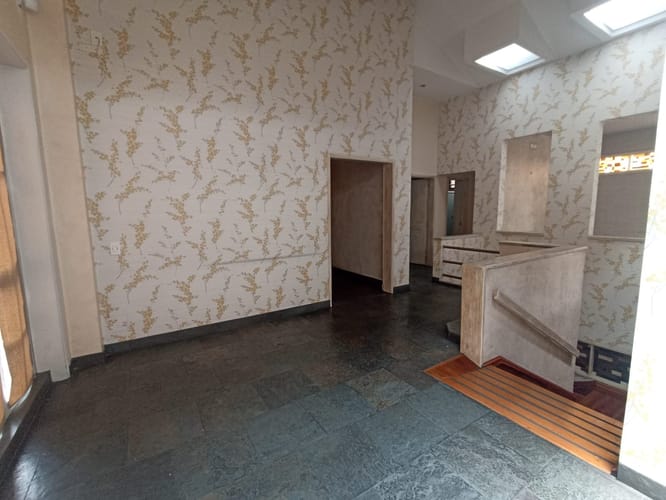 Casa de 3 alcobas en venta en Chapinero Alto, Bogotá, 450 m² · foto 2 de 8