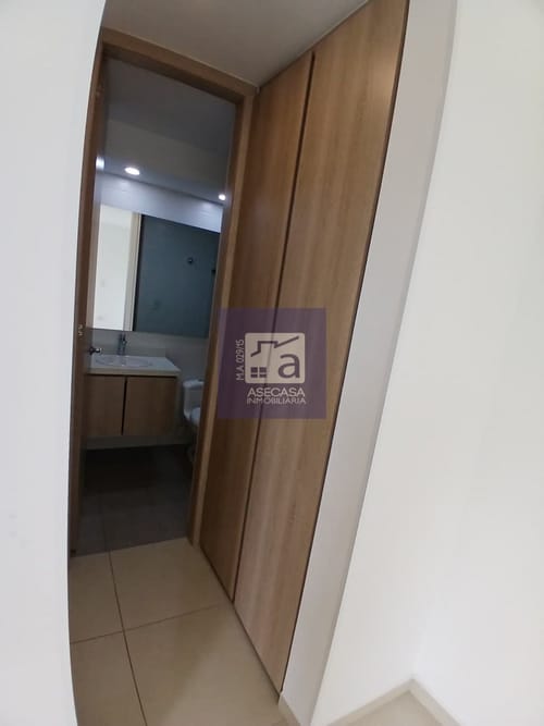 Apartamento de 3 alcobas en arriendo en Anillo Vial, Floridablanca, 85 m² · foto 11 de 20