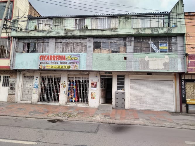 Casa de 17 alcobas en venta en San Jose Sur, Bogotá, 638 m² · foto 1 de 24