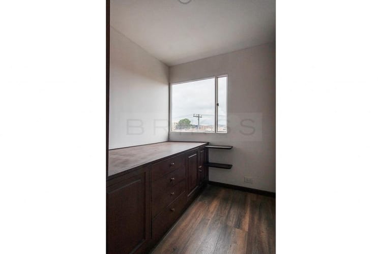 Apartamento de 4 alcobas en venta en Cedro Narvaez, Bogotá, 144 m² · foto 4 de 18