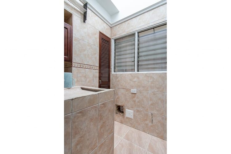 Apartamento de 4 alcobas en venta en Cedro Narvaez, Bogotá, 144 m² · foto 6 de 18