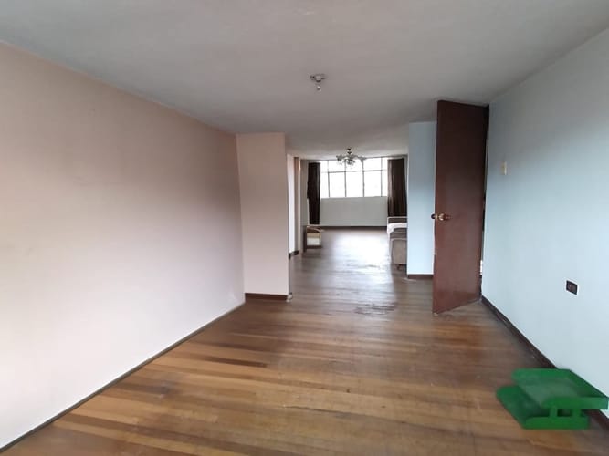 Casa de 17 alcobas en venta en San Jose Sur, Bogotá, 638 m² · foto 13 de 24