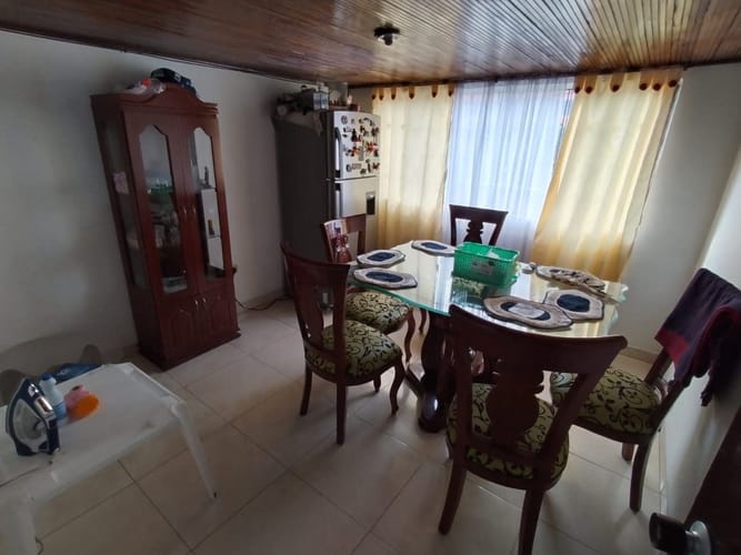 Casa de 17 alcobas en venta en San Jose Sur, Bogotá, 638 m² · foto 17 de 24