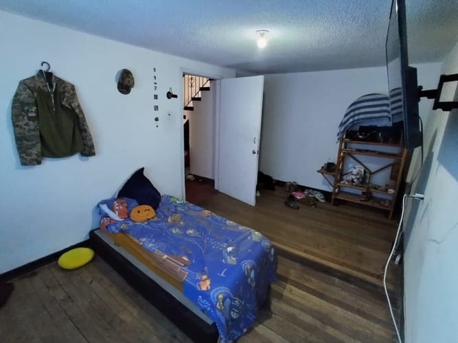 Casa de 6 alcobas en venta en San Jose Sur, Bogotá, 260 m² · foto 13 de 21