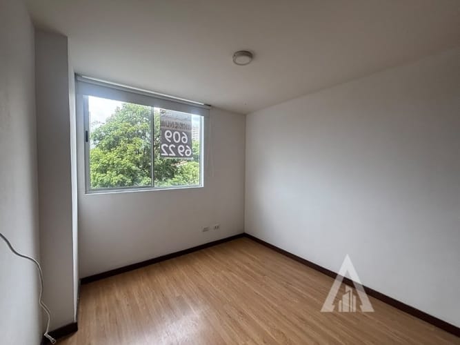 Apartamento de 2 alcobas en arriendo en Camino Verde, Envigado, 69 m² · foto 10 de 12