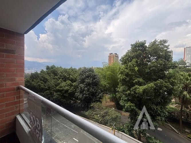 Apartamento de 2 alcobas en arriendo en Camino Verde, Envigado, 69 m² · foto 12 de 12