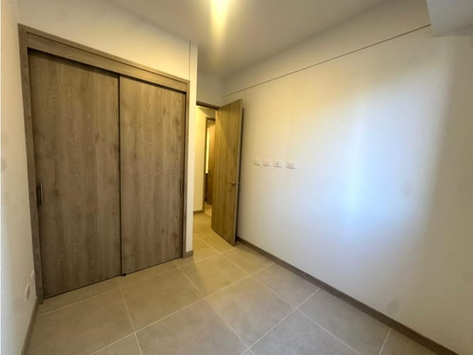 Apartamento de 3 alcobas en venta en Ciudad Del Río, Medellín, 72 m² · foto 12 de 20