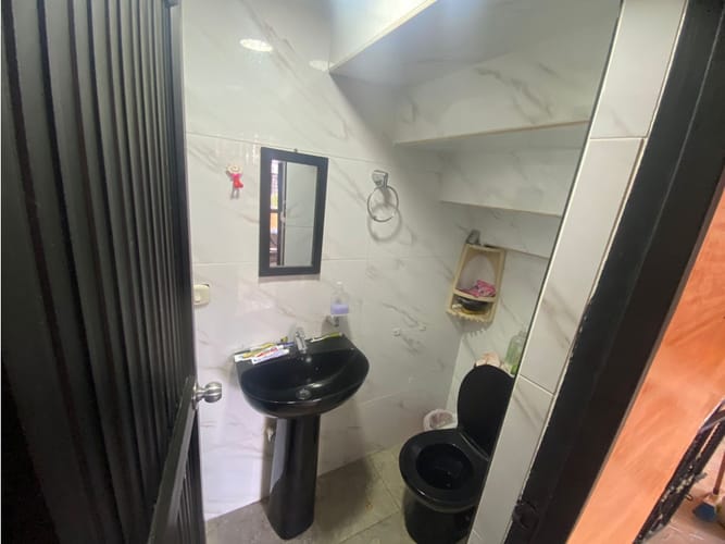 Casa de 4 alcobas en venta en Villa Elisa, Pereira, 420 m² · foto 2 de 20