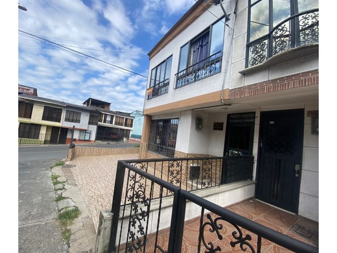 Casa de 4 alcobas en venta en Villa Elisa, Pereira, 420 m² · foto 20 de 20